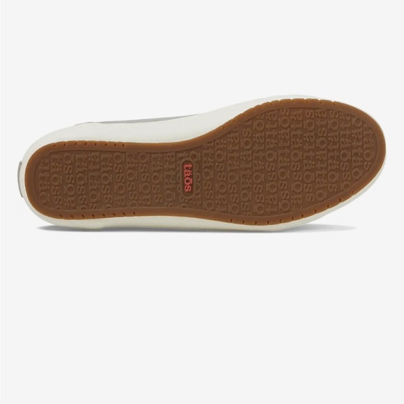 Never worn beautiful pair. - Picture 4 of 5